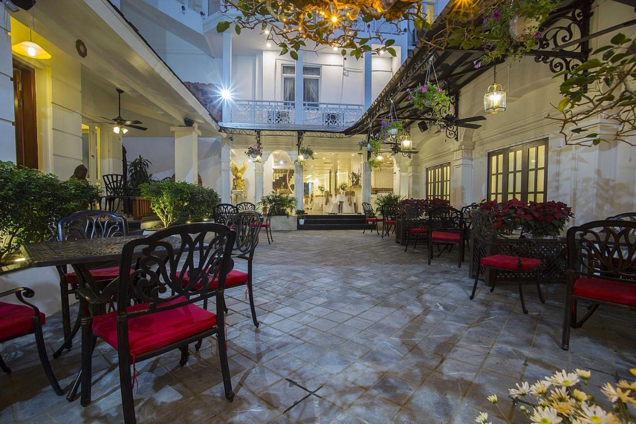 New Era Hotel & Villa Hanói Exterior foto